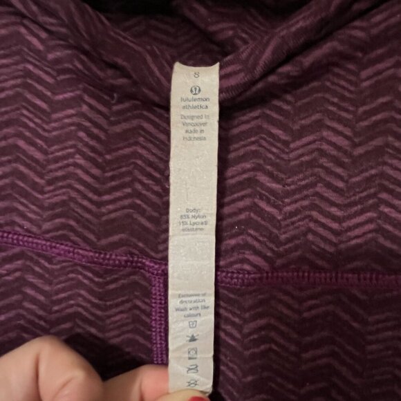 Lululemon Leggings Size 8 CA35801 RN106259 - Picture 4 of 7